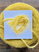 Load image into Gallery viewer, Baby Alpaca Wool Cotton Blend Cone 1/2.7nm · Peru Brushed Yarn
