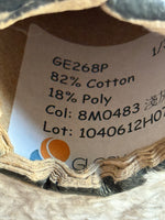 Load image into Gallery viewer, Glory · 82 Cotton 18 Polyamide · Soft Eyelash Yarn · with Light Washable Storage Dust