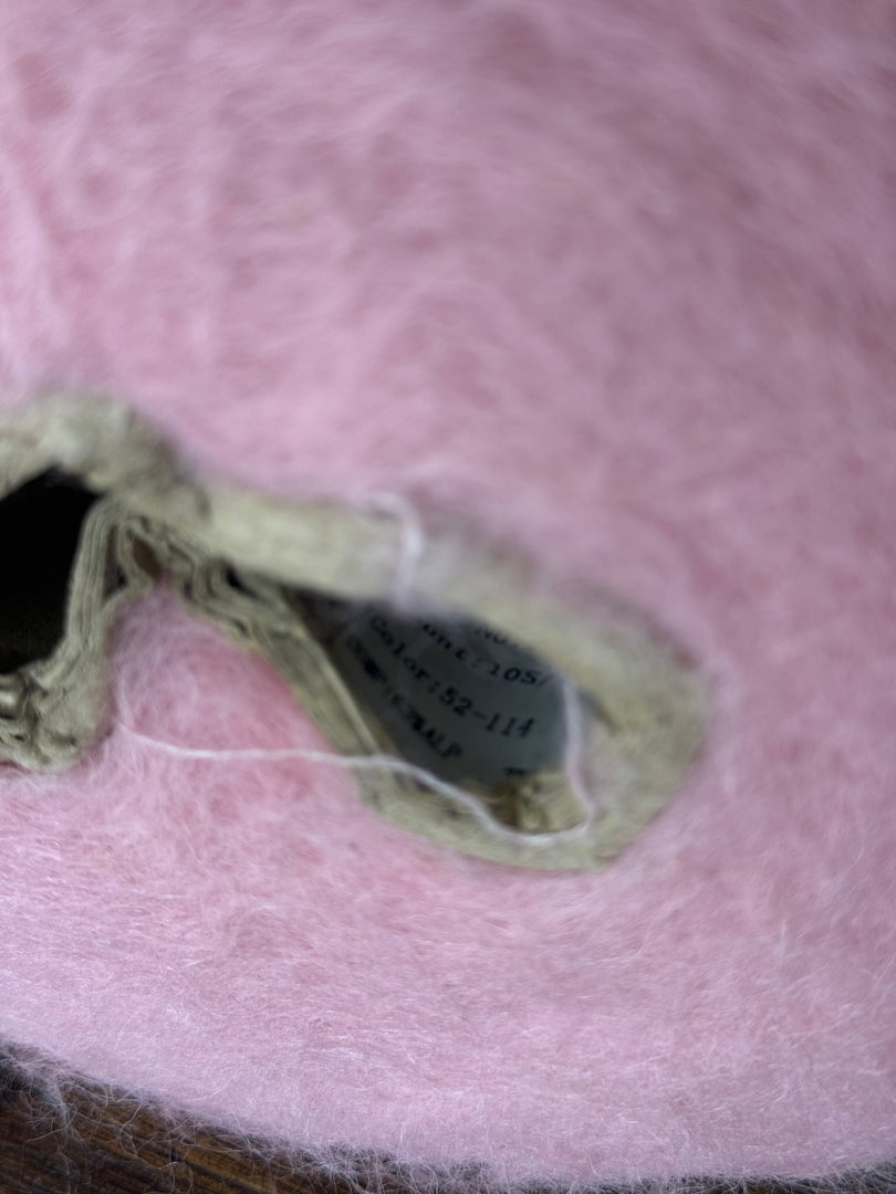 Brushed Alpaca Wool Nylon Yarn  1/10s (10,000Nm) · Pink Brushed Cone That Yarn