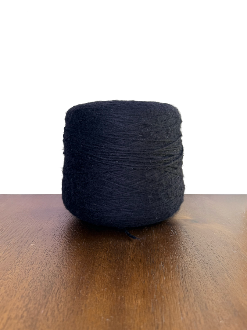 Pecci Batuffolo 78 Merino Superfine 22 Nylon Roving Yarn