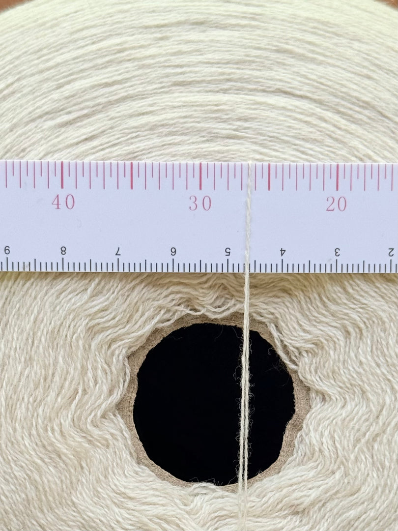 Consinee 90 Wool 10 Cashmere Cone Yarn 2/26nm · Machine Washable