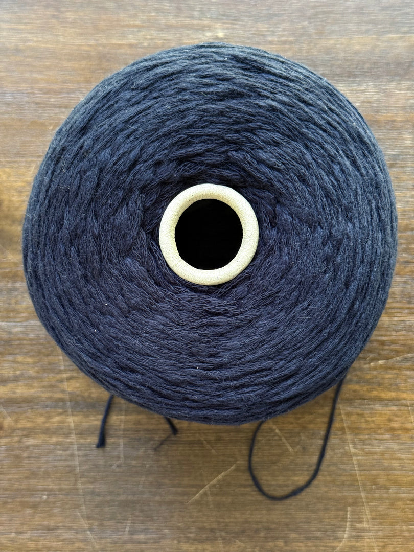 Pool 100 Cotton Chainette Cone · Irregular Thick-and-Thin Chain Yarn