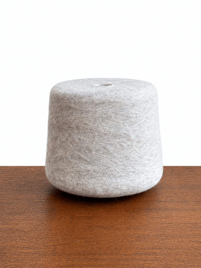 Olivo 32 Baby Alpaca 27 Merino Wool Blends Melange Brushed Cone Yarn · 1/4.5Nm