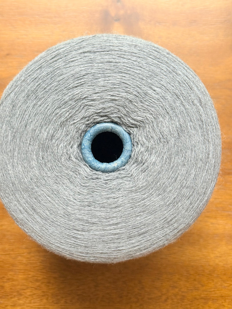 Zegna Baruffa Cashwool 100 Extrafine Merino Wool Cone Yarn · 2/30Nm · Italy