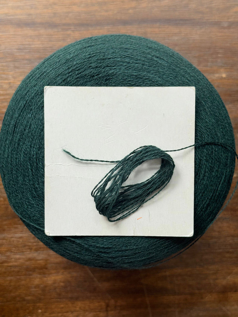 100 wool yarn green 
