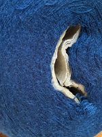 Load image into Gallery viewer, Zegna Baruffa Cashwool 100 Extrafine Merino Cone Yarn · 2/30Nm · Italy
