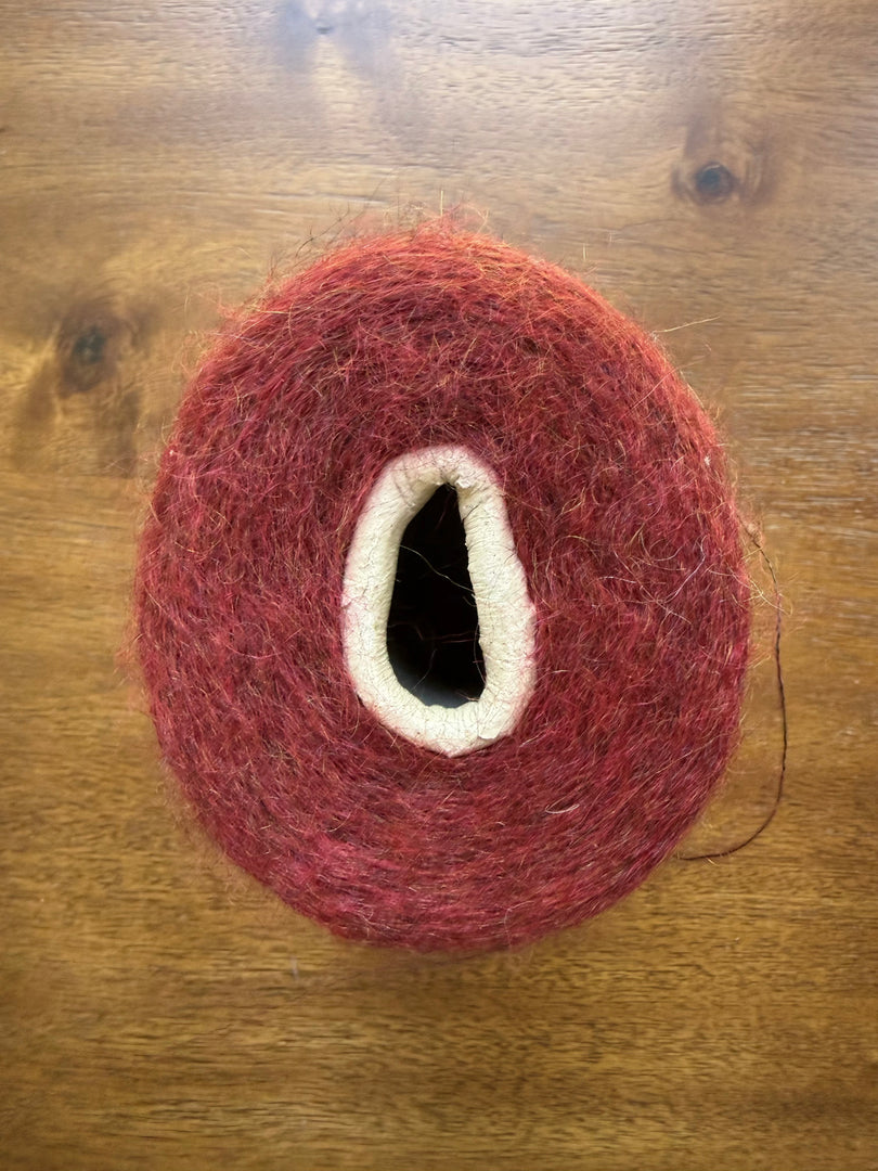 IGEA Astro 50 Kid Mohair 18 Wool 32 Polyamide Cone Yarn · 1/10Nm · Italy