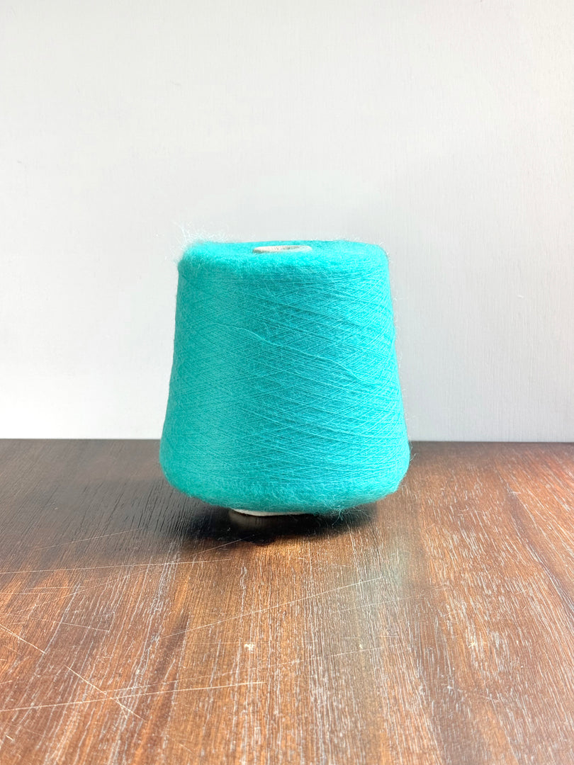 Lineapiù Camelot 67% Mohair 30% Polyamide 3% Wool 22000Nm Cone Yarn