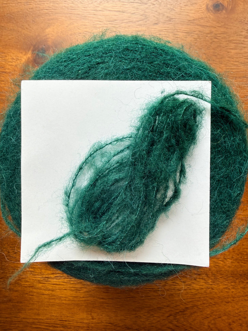 Lineapiù Bubble 38 Acrylic 34 Alpaca 15 Nylon 13 Wool Brushed Cone Yarn
