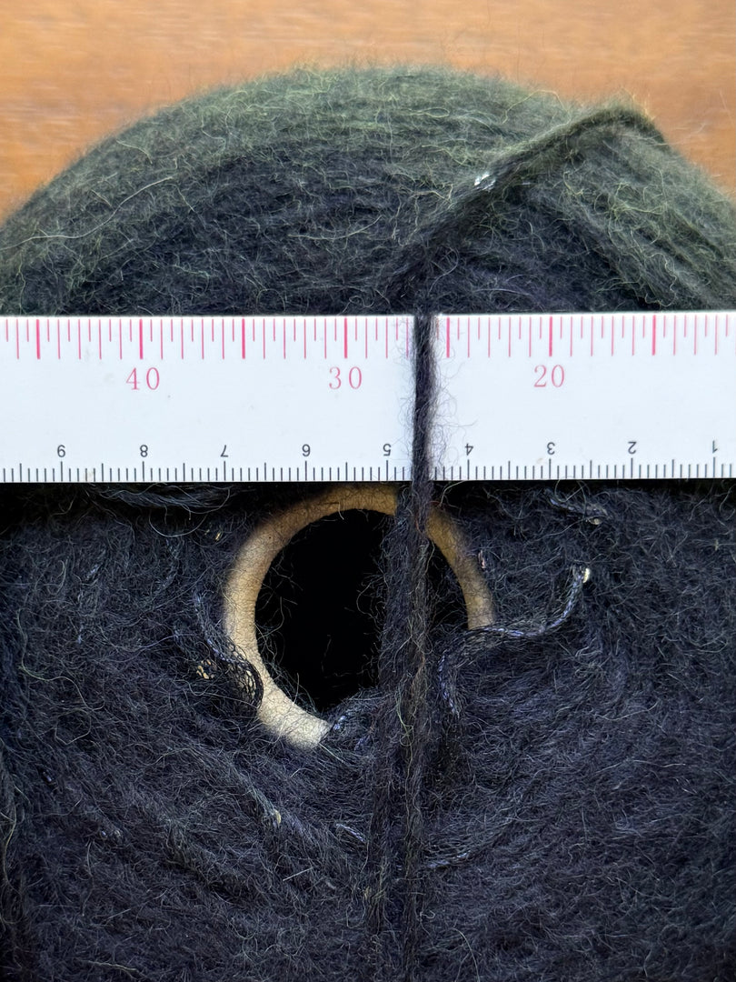 Pecci Cheerleader Alpaca Wool Blend Brushed Chain Sequin Cone Yarn