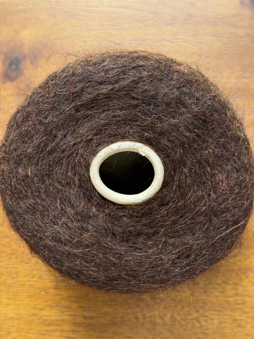 IGEA Astro 50 Kid Mohair 18 Wool 32 Polyamide Cone Yarn · 1/10Nm · Italy