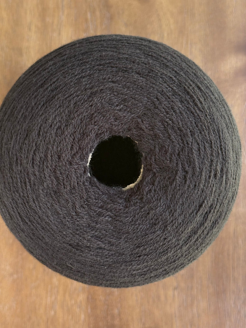 Xinao Vintage 100 Lambswool Woolen Spun Cone Yarn