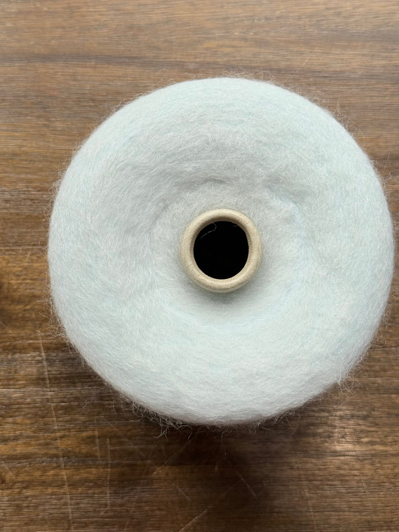 Be.Mi.Va Kid Mohair Wool Blend Brushed Yarn · Nm 21000 Cone