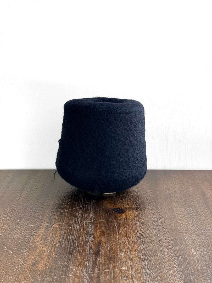 Lineapiù Poesia Merino Wool & Cashmere Blend · 11,500Nm Italy Brushed Yarn
