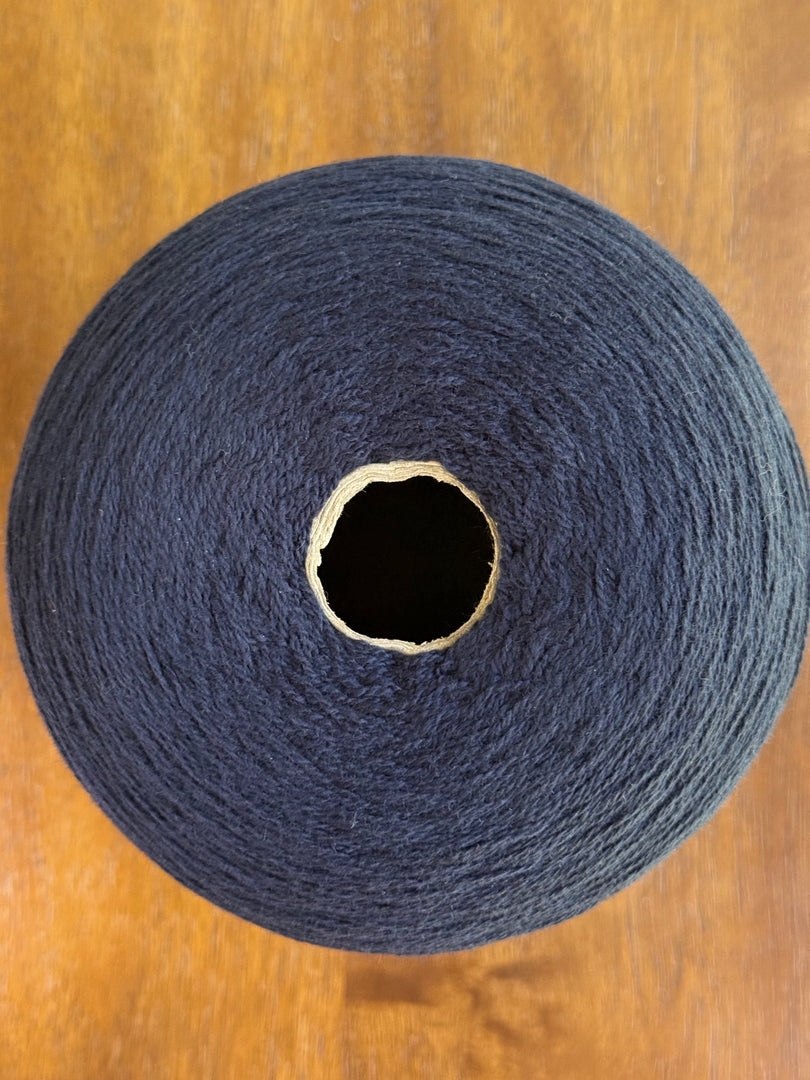 Xinao Vintage 100 Lambswool Woolen Spun Cone Yarn