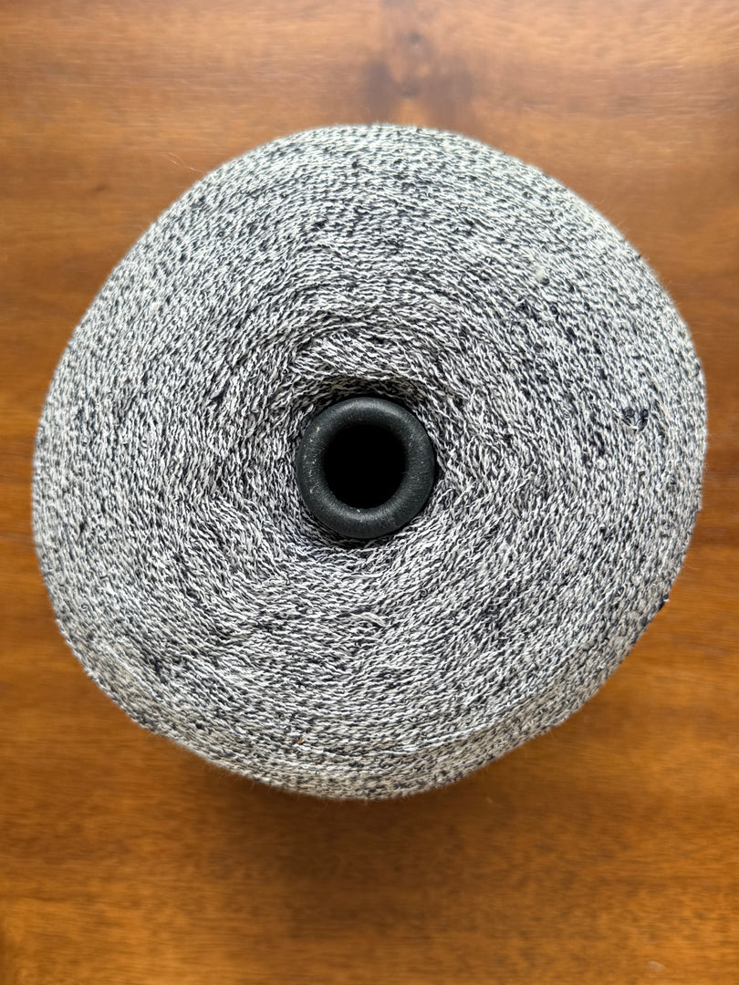 EPP Hedgehog Linen Cotton Blend Cone Yarn