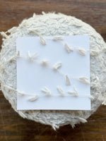 Load image into Gallery viewer, Glory · 82 Cotton 18 Polyamide · Soft Eyelash Yarn · with Light Washable Storage Dust
