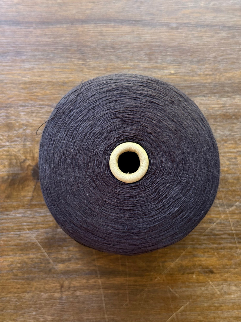 Ishikawa Senko 100 Linen Yarn 3/26nm Cone
