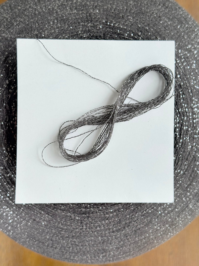 Lineapiù Metallic Accent Cone Yarn 