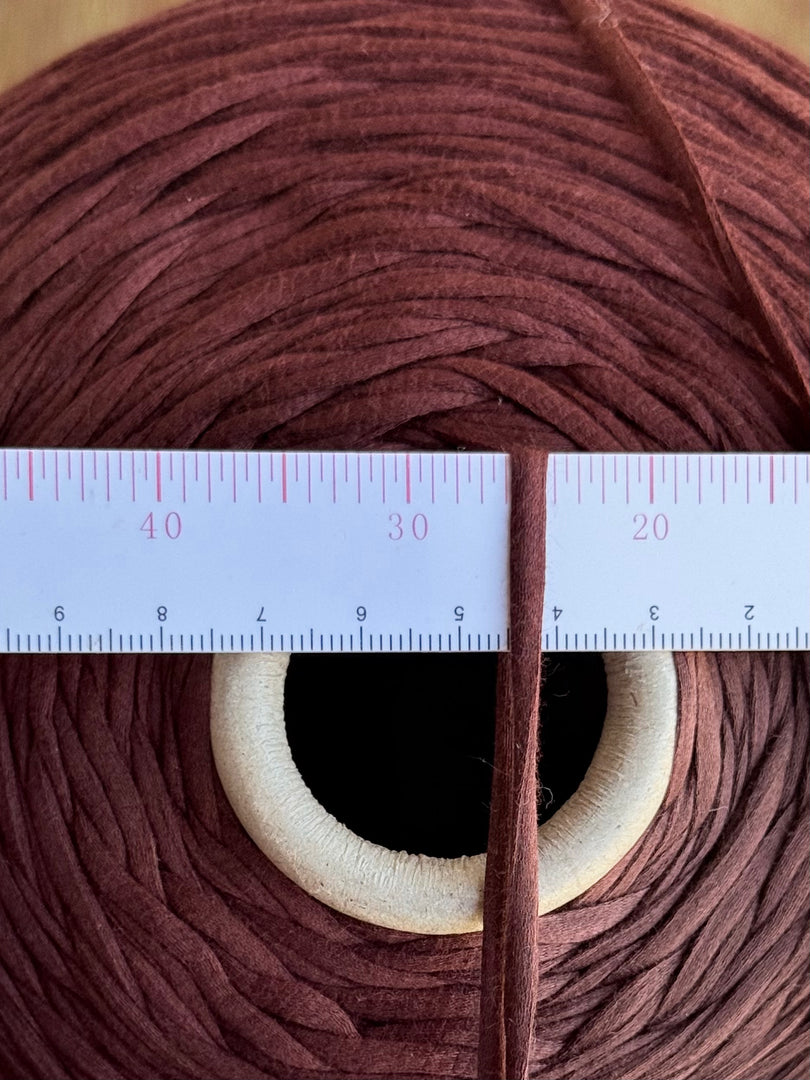 Lineapiù Sfera 100 Mercerized Makò Cotton Tape Cone Yarn